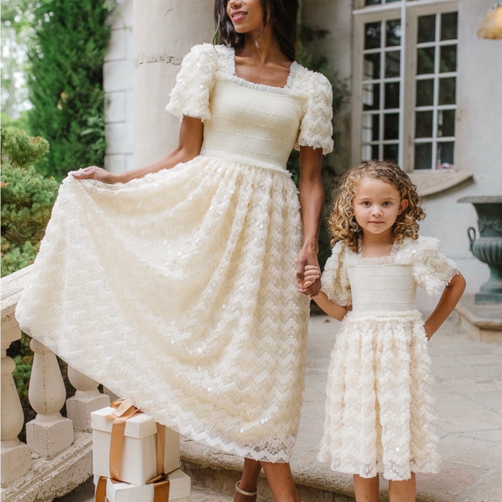 Ivy City Co Cloud Nine Sparkle Dress